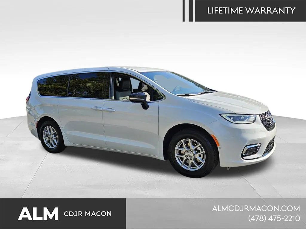 White 2026 Chrysler Pacifica Select for sale in Macon, GA