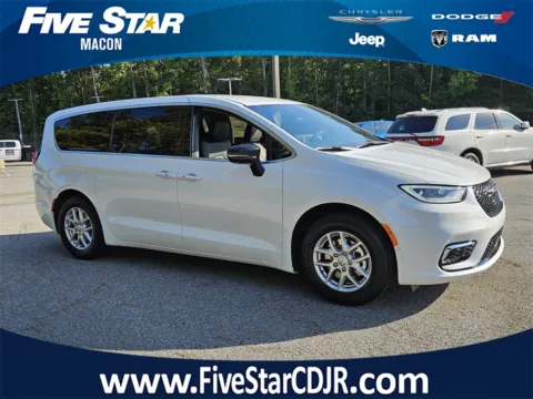 White 2026 Chrysler Pacifica Select for sale in Macon, GA