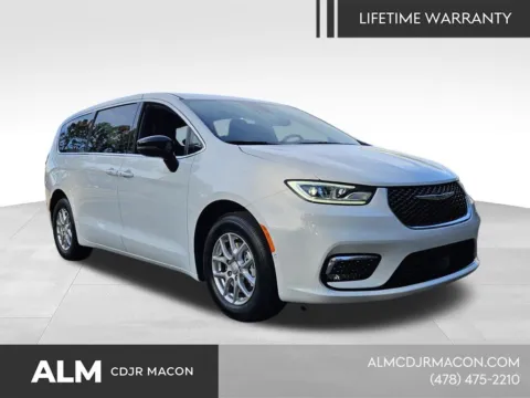 White 2026 Chrysler Pacifica Select for sale in Macon, GA