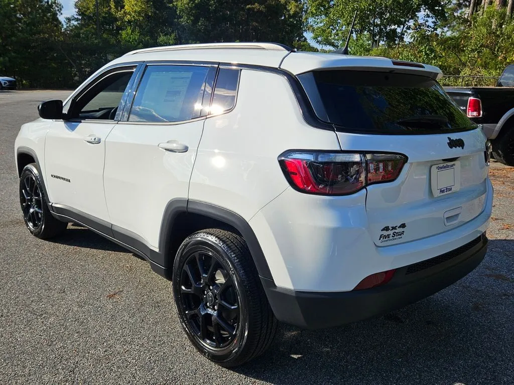 2026 Jeep Compass Altitude - Photo 10