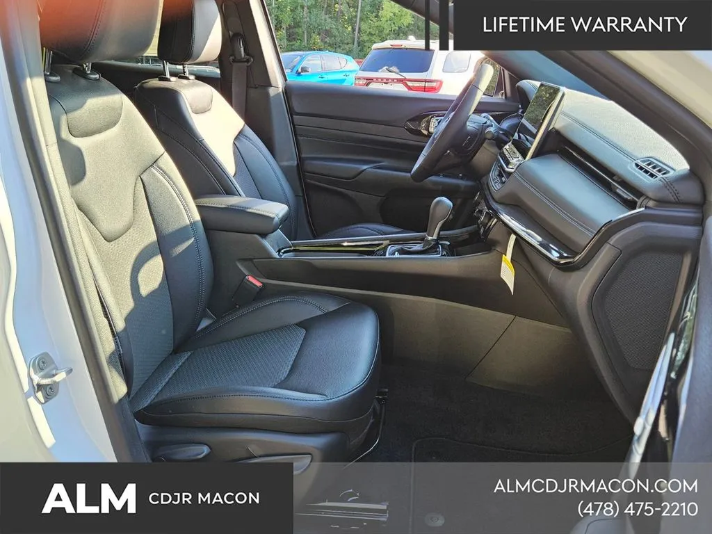 2026 Jeep Compass Altitude - Photo 16