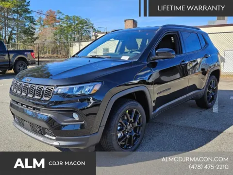 More photos of 2026 Jeep Compass Latitude at ALM CDJR Macon, GA
