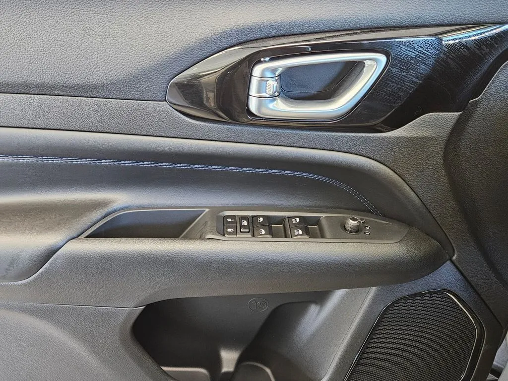 2026 Jeep Compass Altitude Special Edition - Photo 30