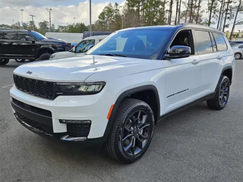 Another view of 2025 Jeep Grand Cherokee L Limited for sale in Macon, GA at ALM CDJR Macon