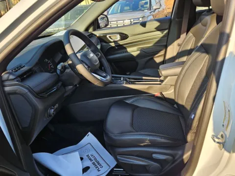 More photos of 2026 Jeep Compass Latitude at ALM CDJR Macon, GA