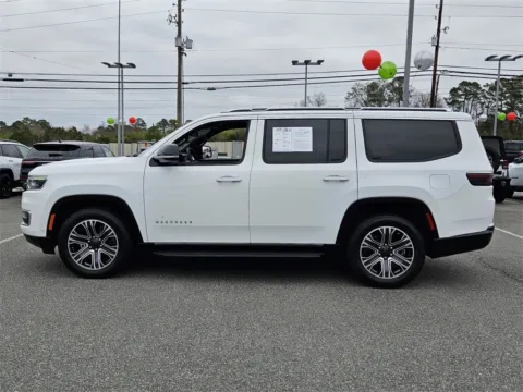 More photos of 2023 Jeep Wagoneer Series II at ALM CDJR Macon, GA