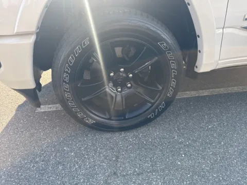 More photos of 2020 Ram 1500 Limited at ALM CDJR Macon, GA