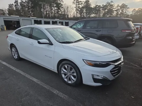 Photos of 2024 Chevrolet Malibu LT for sale in Macon, GA at ALM CDJR Macon