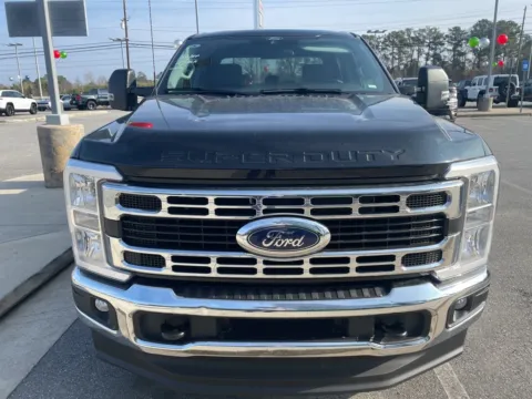 Photos of 2025 Ford F-250SD XLT for sale in Macon, GA at ALM CDJR Macon