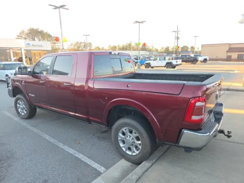 More photos of 2020 Ram 3500 Laramie at ALM CDJR Macon, GA