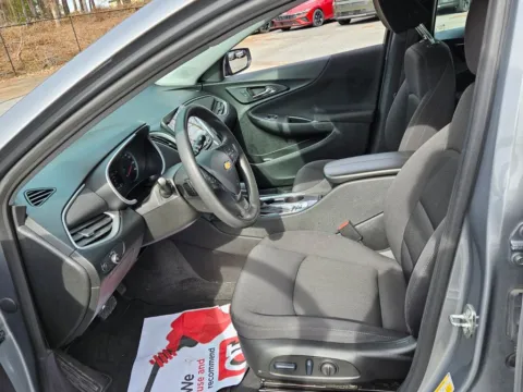 More photos of 2024 Chevrolet Malibu LT at ALM CDJR Macon, GA