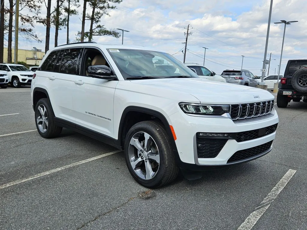 White 2026 Jeep Grand Cherokee Limited for sale in Macon, GA