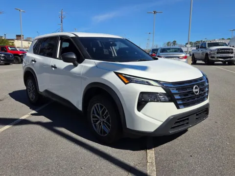 White 2024 Nissan Rogue S for sale in Macon, GA