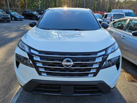 Photos of 2024 Nissan Rogue S for sale in Macon, GA at ALM CDJR Macon