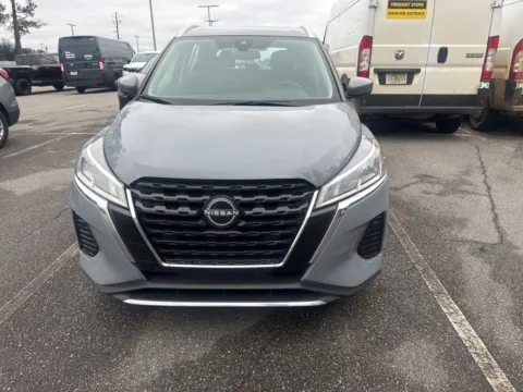 Photos of 2024 Nissan Kicks SV for sale in Macon, GA at ALM CDJR Macon