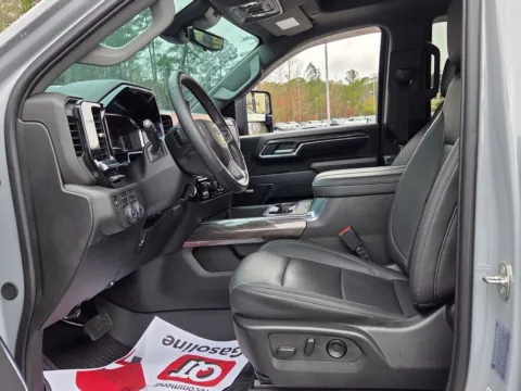 More photos of 2024 Chevrolet Silverado 2500HD LTZ at ALM CDJR Macon, GA