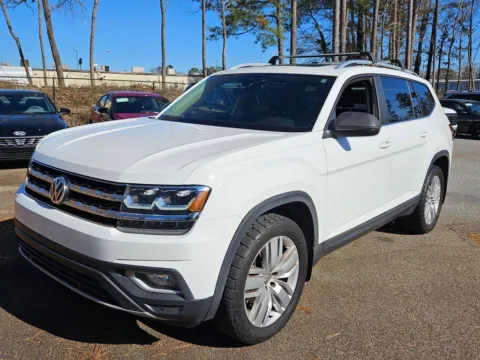 Another view of 2019 Volkswagen Atlas SEL for sale in Macon, GA at ALM CDJR Macon