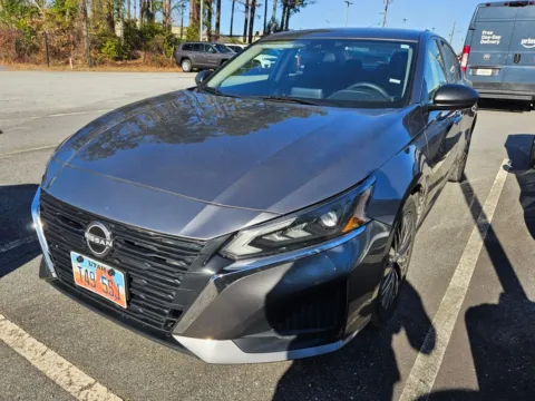 Another view of 2024 Nissan Altima 2.5 SV for sale in Macon, GA at ALM CDJR Macon