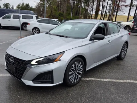 Another view of 2024 Nissan Altima 2.5 SV for sale in Macon, GA at ALM CDJR Macon