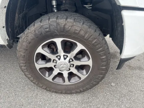 More photos of 2022 Ram 2500 Longhorn at ALM CDJR Macon, GA