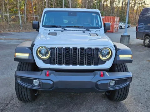 Photos of 2024 Jeep Wrangler Rubicon for sale in Macon, GA at ALM CDJR Macon
