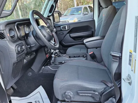 More photos of 2024 Jeep Wrangler Rubicon at ALM CDJR Macon, GA