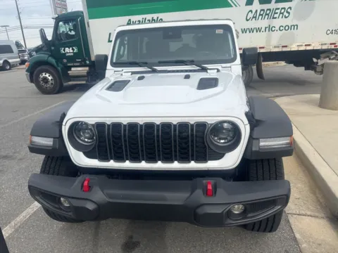 Photos of 2024 Jeep Wrangler Rubicon for sale in Macon, GA at ALM CDJR Macon