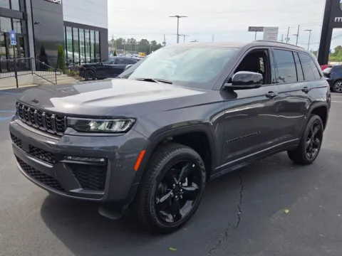 Another view of 2026 Jeep Grand Cherokee Limited for sale in Macon, GA at ALM CDJR Macon