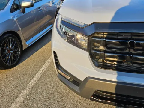 More photos of 2024 Honda Ridgeline Black Edition at ALM CDJR Macon, GA