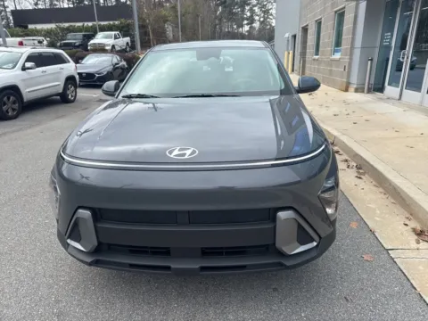 Photos of 2025 Hyundai Kona SE for sale in Macon, GA at ALM CDJR Macon