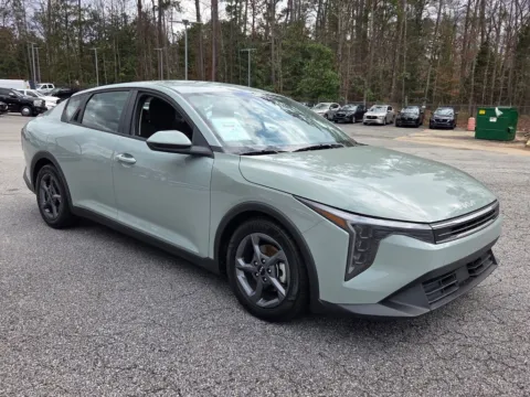 Gray 2025 Kia K4 LXS for sale in Macon, GA