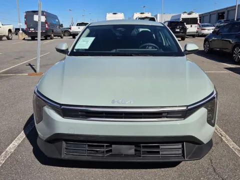 Photos of 2025 Kia K4 LXS for sale in Macon, GA at ALM CDJR Macon