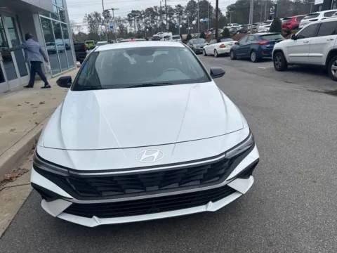 Photos of 2025 Hyundai Elantra SEL Sport for sale in Macon, GA at ALM CDJR Macon