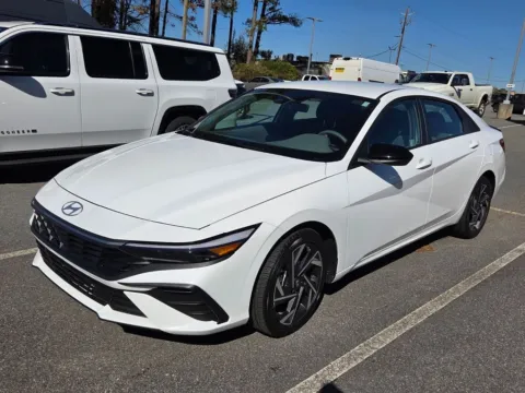 Another view of 2025 Hyundai Elantra SEL Sport for sale in Macon, GA at ALM CDJR Macon