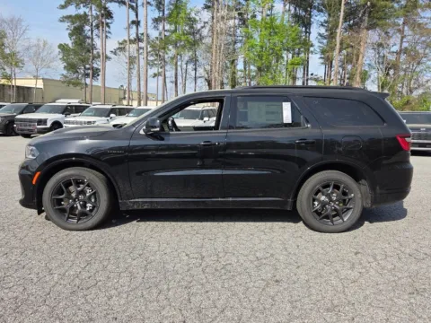 More photos of 2026 Dodge Durango GT Plus HEMI V8 at ALM CDJR Macon, GA
