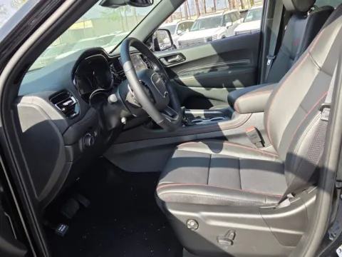 More photos of 2026 Dodge Durango GT Plus HEMI V8 at ALM CDJR Macon, GA