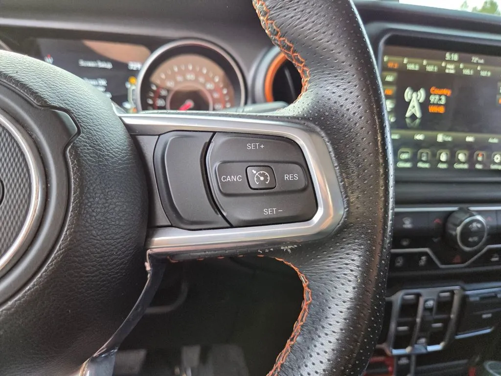 2021 Jeep Gladiator Mojave - Photo 25