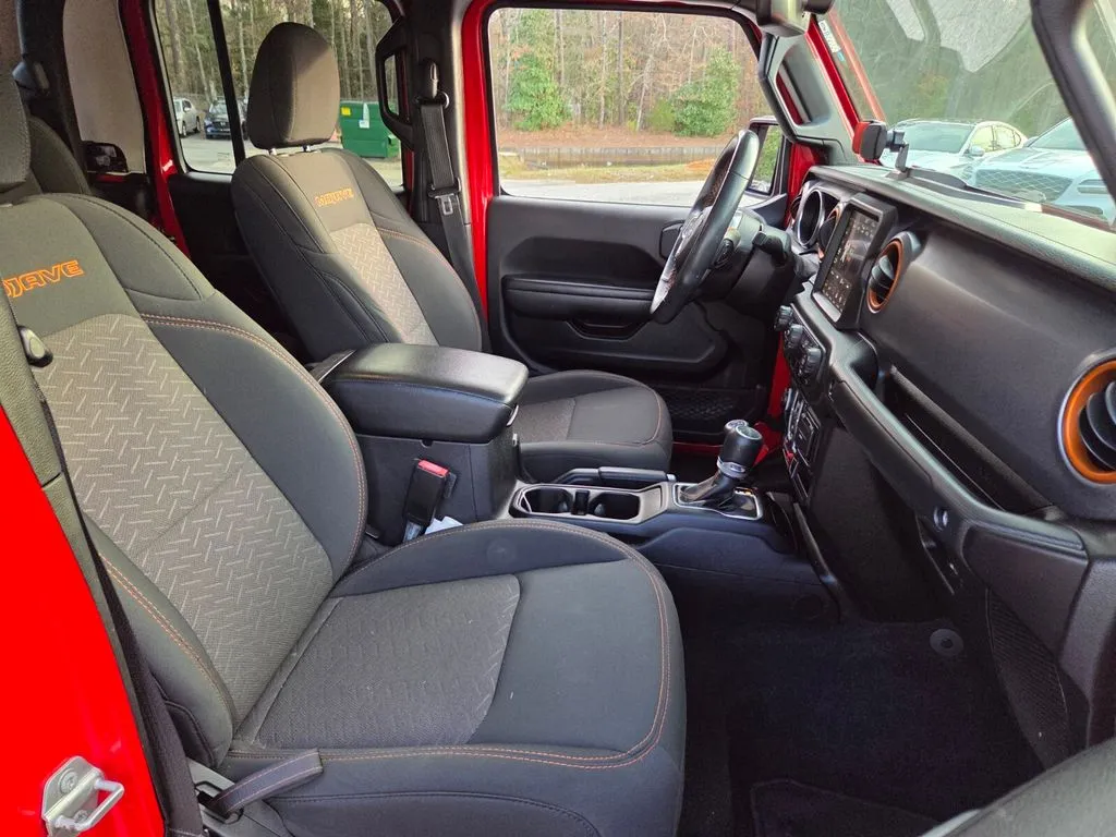 2021 Jeep Gladiator Mojave - Photo 15