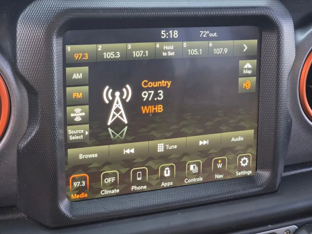 2021 Jeep Gladiator Mojave - Photo 19