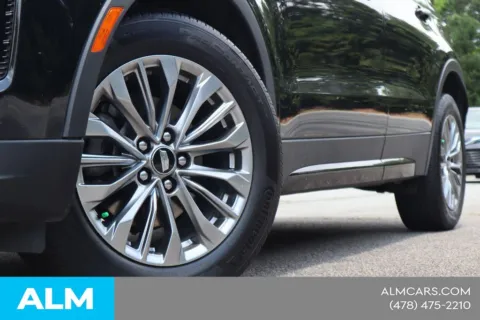Another view of 2025 Cadillac XT4 Premium Luxury for sale in Macon, GA at ALM CDJR Macon