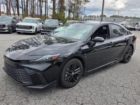 Another view of 2025 Toyota Camry SE for sale in Macon, GA at ALM CDJR Macon