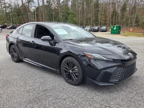 Black 2025 Toyota Camry SE for sale in Macon, GA