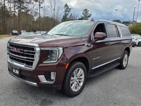 Another view of 2023 GMC Yukon XL SLT for sale in Macon, GA at ALM CDJR Macon