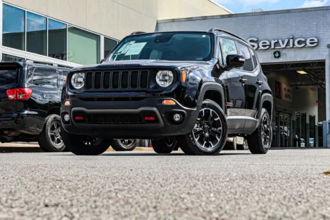 Photos of 2023 Jeep Renegade Trailhawk for sale in Macon, GA at ALM CDJR Macon
