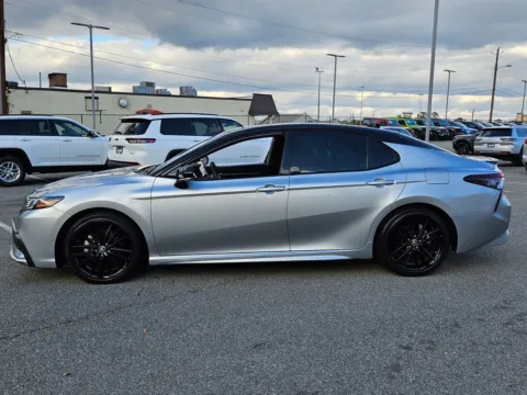 More photos of 2022 Toyota Camry XSE at ALM CDJR Macon, GA