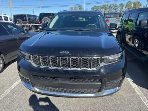 Photos of 2023 Jeep Grand Cherokee L Limited for sale in Macon, GA at ALM CDJR Macon