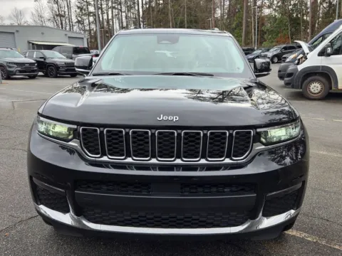 Photos of 2023 Jeep Grand Cherokee L Limited for sale in Macon, GA at ALM CDJR Macon