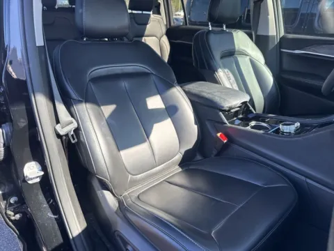 More photos of 2023 Jeep Grand Cherokee L Limited at ALM CDJR Macon, GA