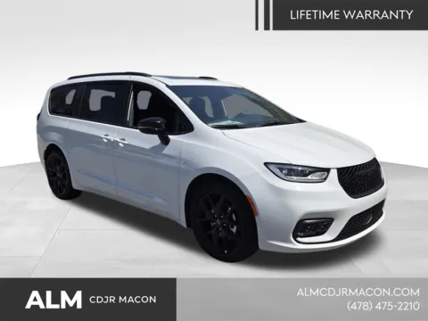 White 2026 Chrysler Pacifica Limited for sale in Macon, GA