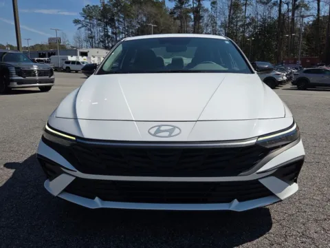 Photos of 2025 Hyundai Elantra SEL Sport for sale in Macon, GA at ALM CDJR Macon